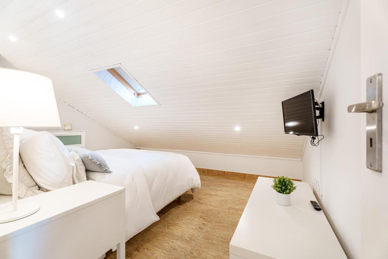 Charming Nazare Apartment-1 Minute To The Beach Экстерьер фото